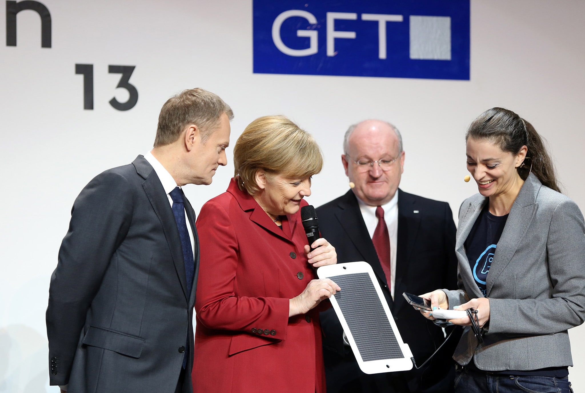 CODE_n CeBIT 2013 Angela Merkel on Stage with Winner Changers